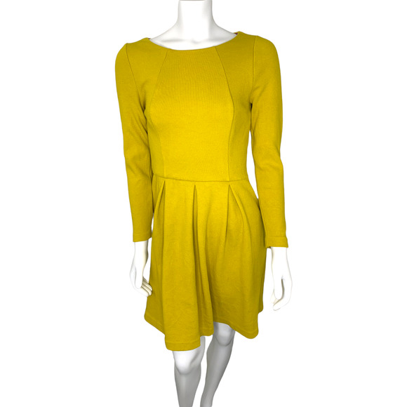 Boden Dresses & Skirts - Boden long sleeve dress boat neck heavy knit pleated marigold yellow US 8R